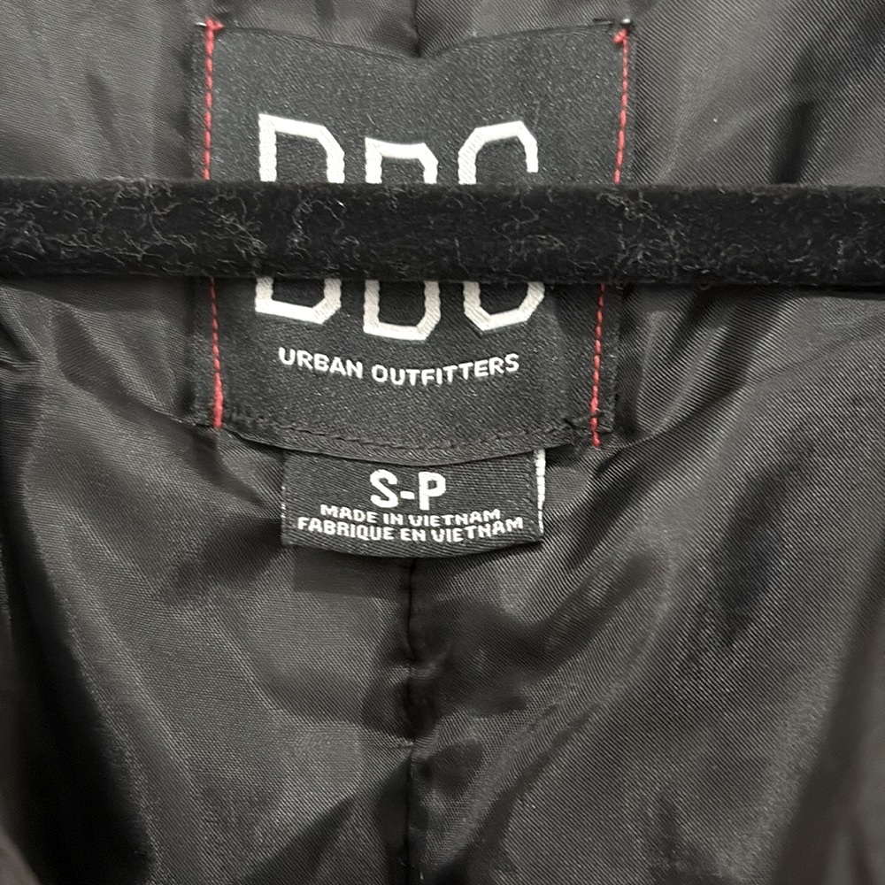 [BDG by Urban Outfitters] Black Utility Puffer Military Bomber Jacket Men’s Sz S - Picture 10 of 13